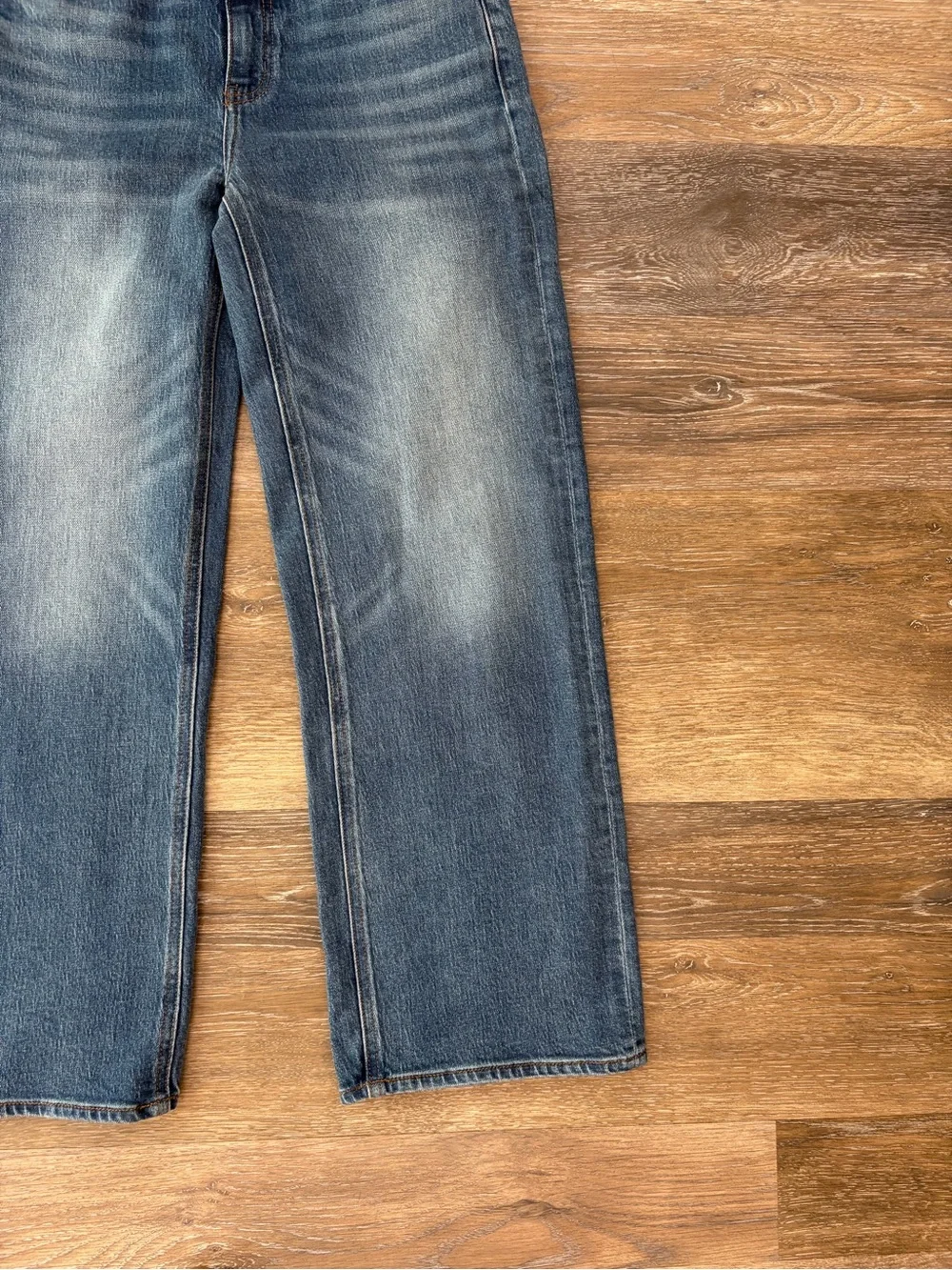 Quince Bella Stretch Relaxed Straight Jeans on Atlantic blue size 27
